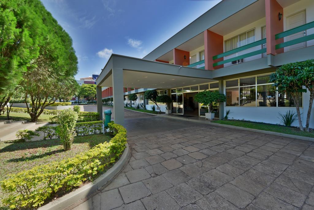 Deville Express Hotel