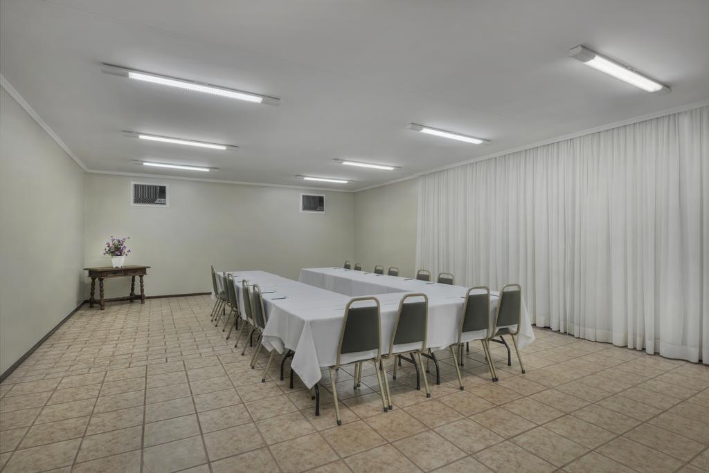 Hotel Deville Express