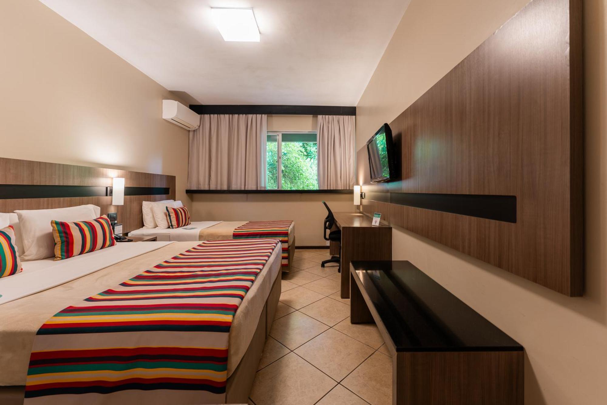 Deville Express Hotel 3*