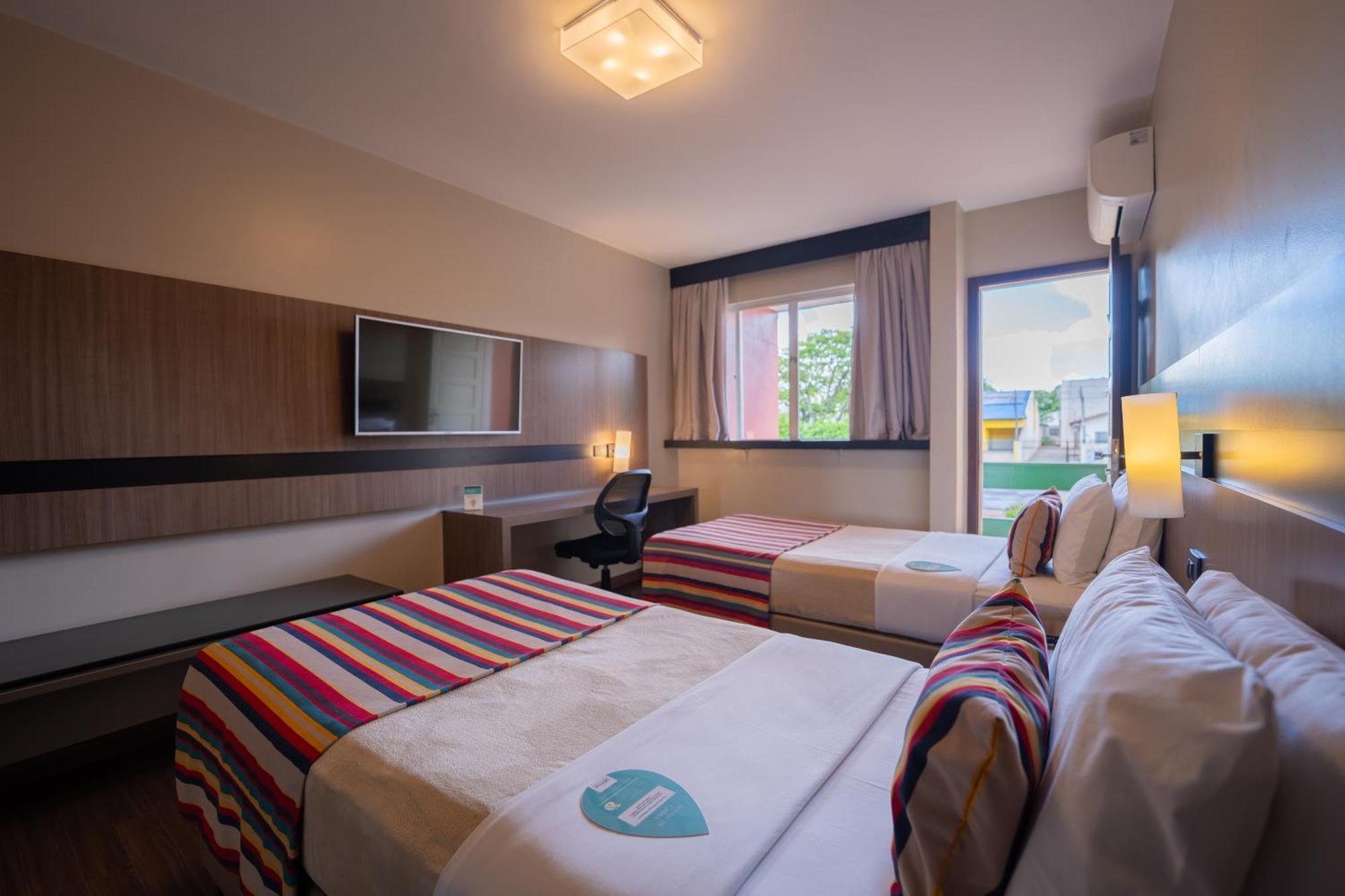 Deville Express Hotel 3*